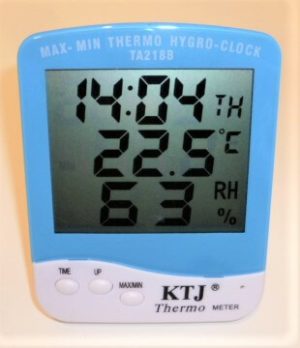 Asztali óra hőmérővel, páratartalom mérővel - KTJ Thermo Meter - TA218B